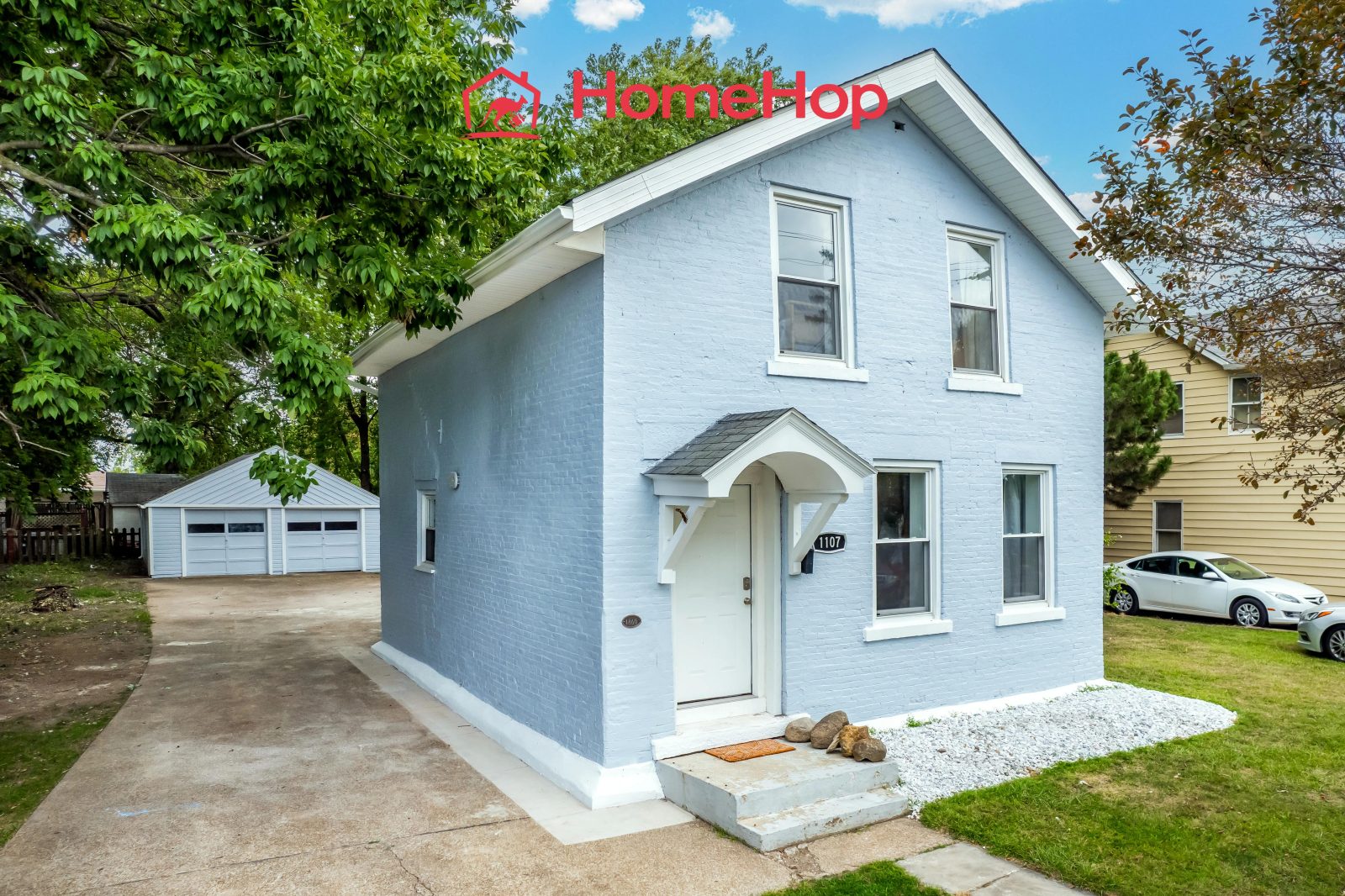 Exploring Asheville’s Dancing Bear Vacation Rentals