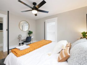 Discover Your Dream Getaway: Vacation Rental Flyer